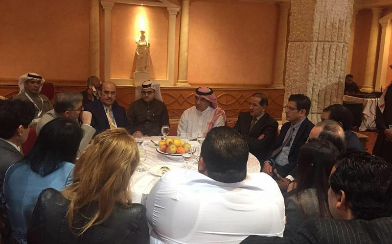 الوفد الإعلامي السعودي يلتقي رؤساء ومديري تحرير الصحف ووسائل الإعلام وكتاب الرأي التونسيين