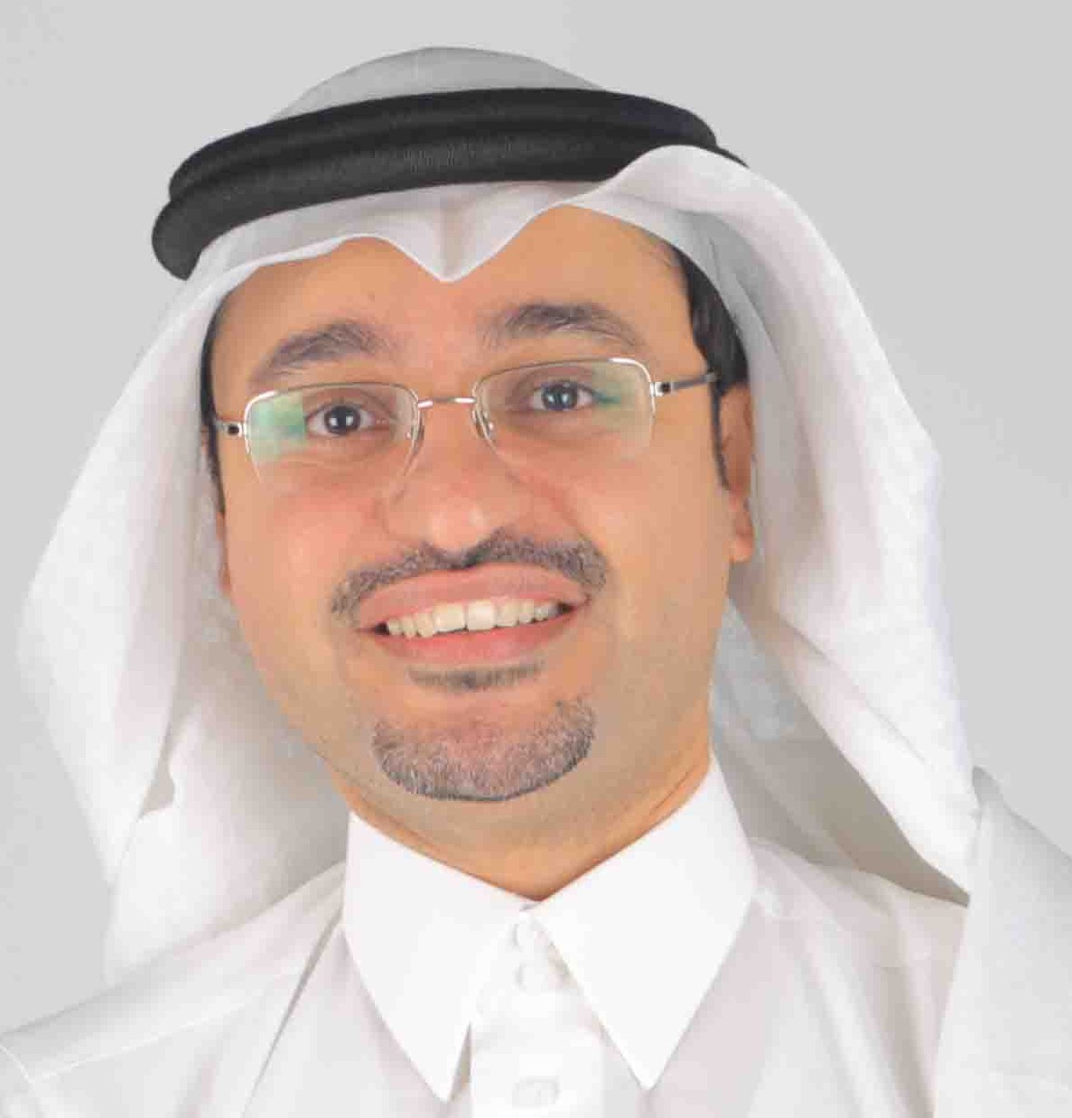 الدكتور عبدالله المغلوث مديرًا لمركز التواصل الحكومي ومتحدثًا رسميًا لـ "وزارة الثقافة والإعلام"